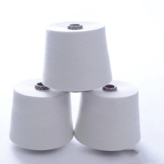 Fio de poliéster spun 40 / 1